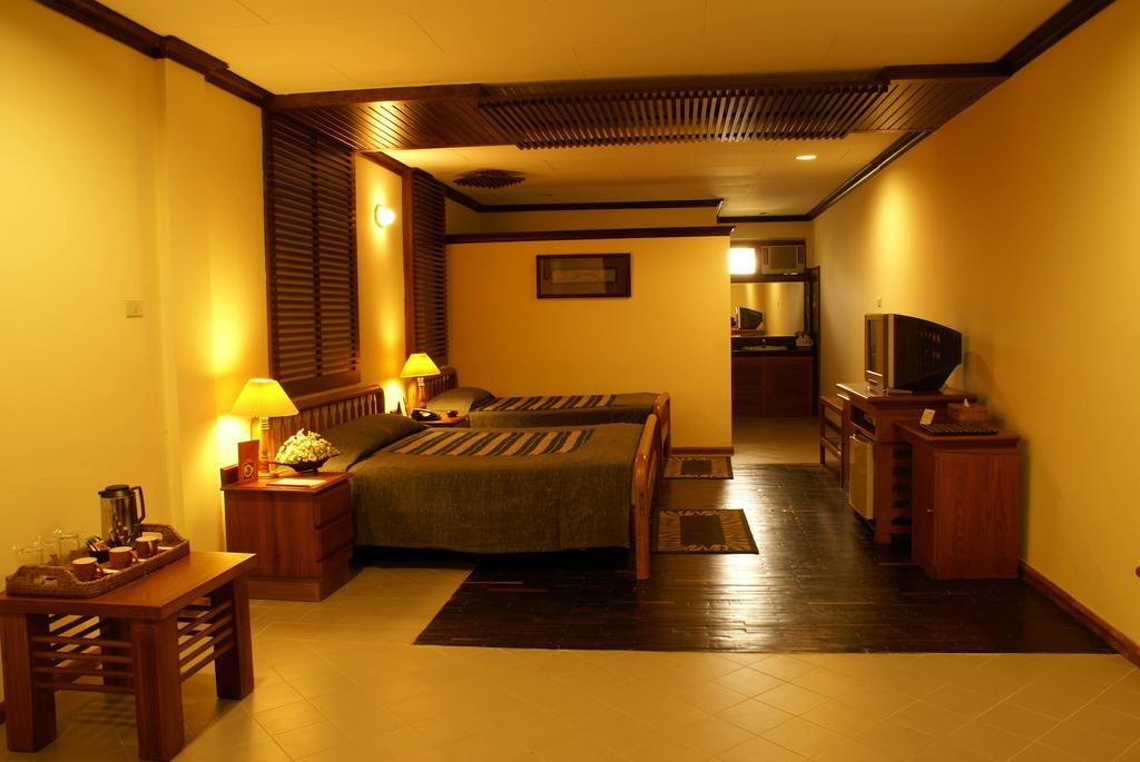 Sunny Paradise Resort Ngwesaung Zewnętrze zdjęcie